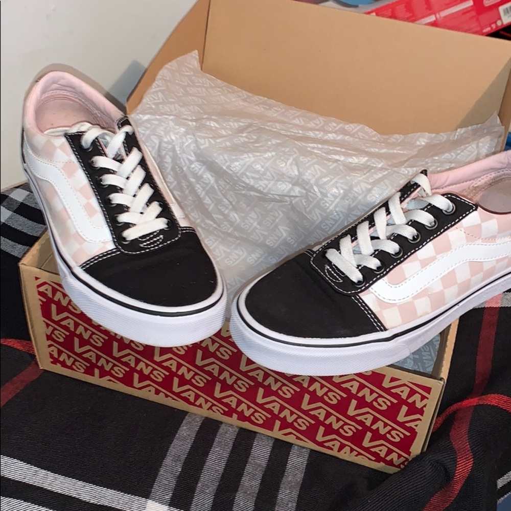 Women’s 6
